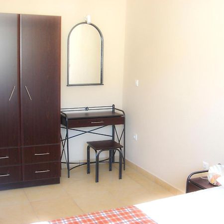 Diafánion Dorana Apartments & Trekking Hotel المظهر الخارجي الصورة